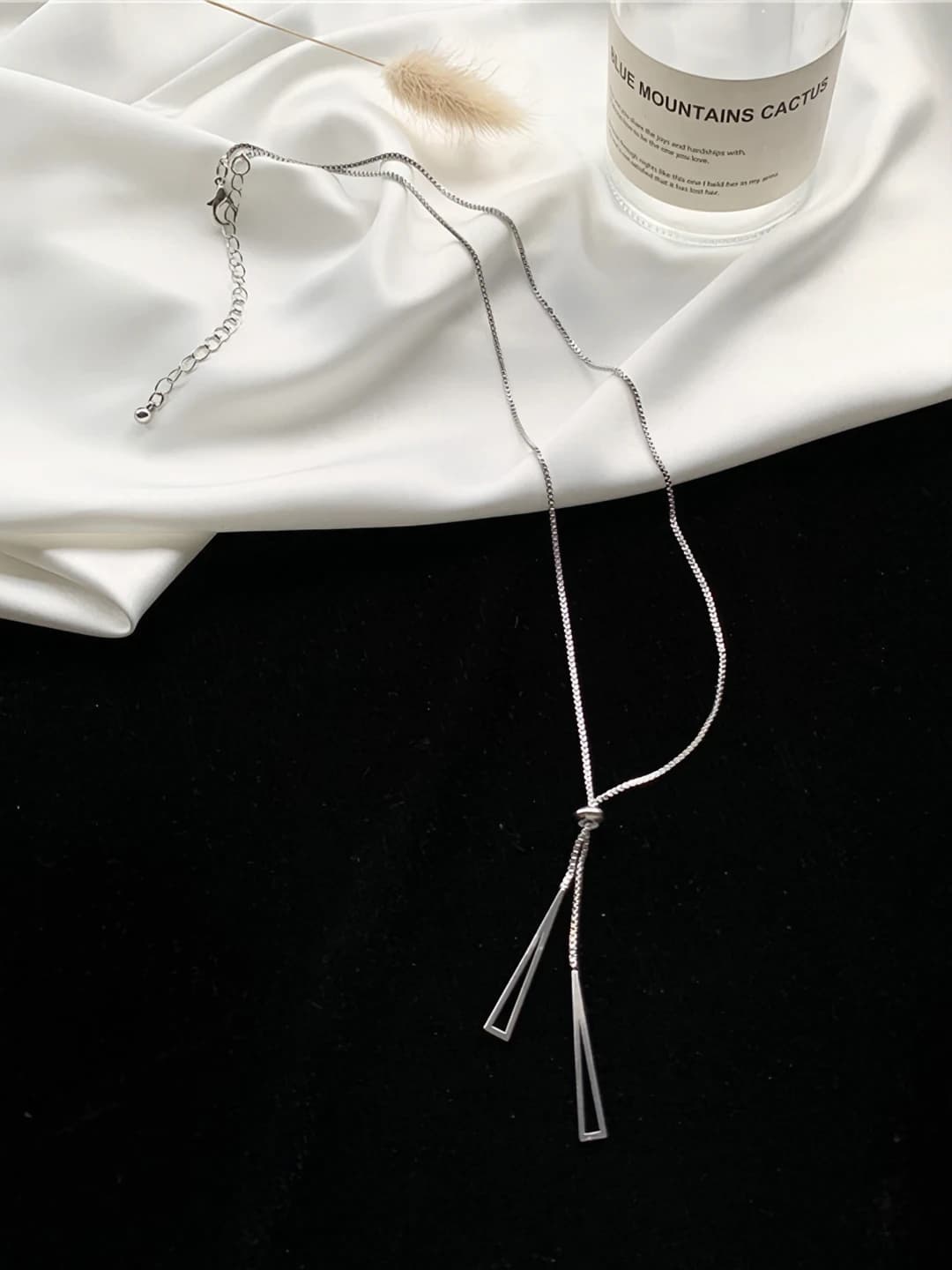Triangle pendant-silver