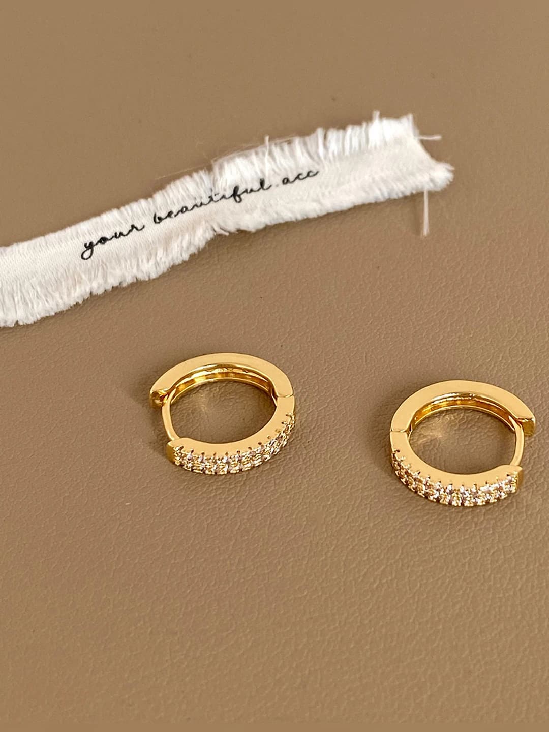 Gold zircon bright earrings - gold