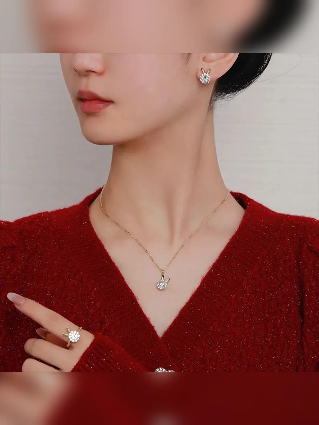 Women's titanium steel jewelry set: earrings, necklace and bracelet with rabbit pattern, New Year gift
