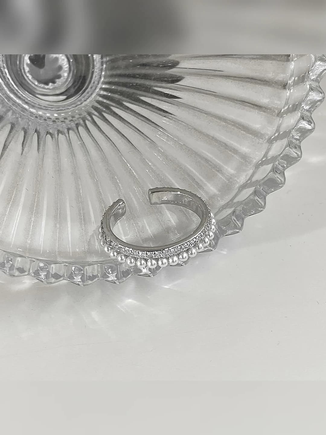 Kumush sirkon marvarid C-195