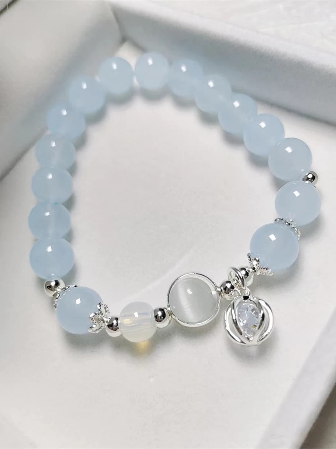 Sky blue cat's eye