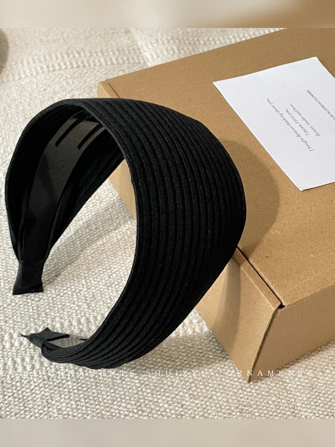 Black, width 8 cm