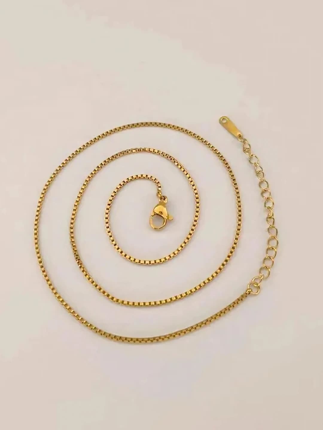 XL2002-19 Gold Venetian chain