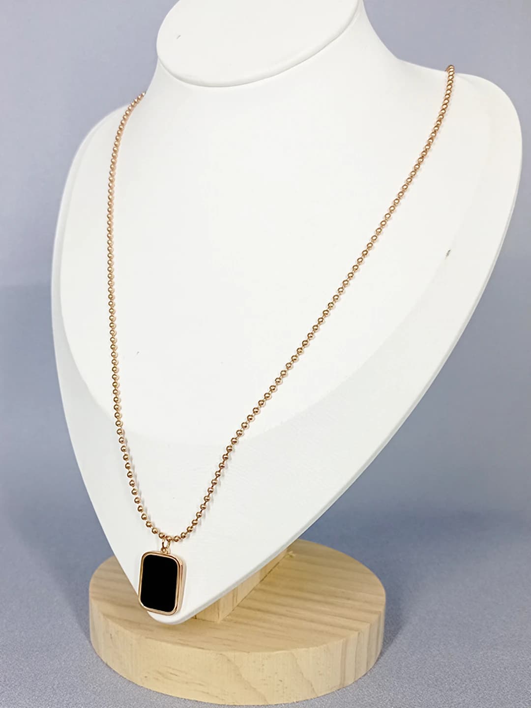 A 86158 black plate rose gold 65 cm