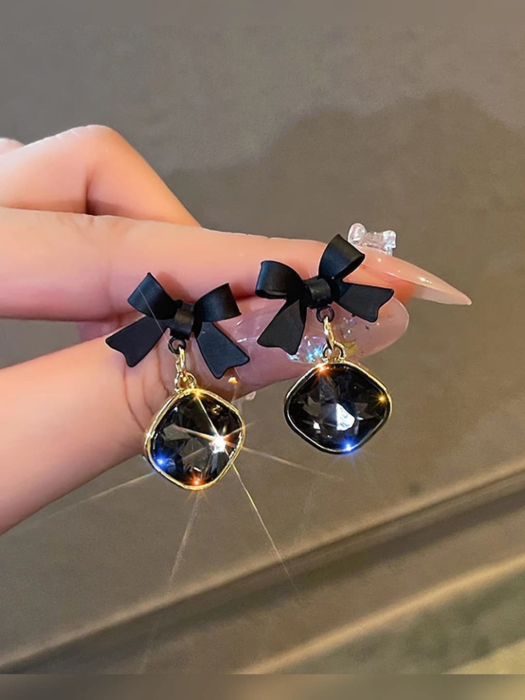 80# Black bow grey stone