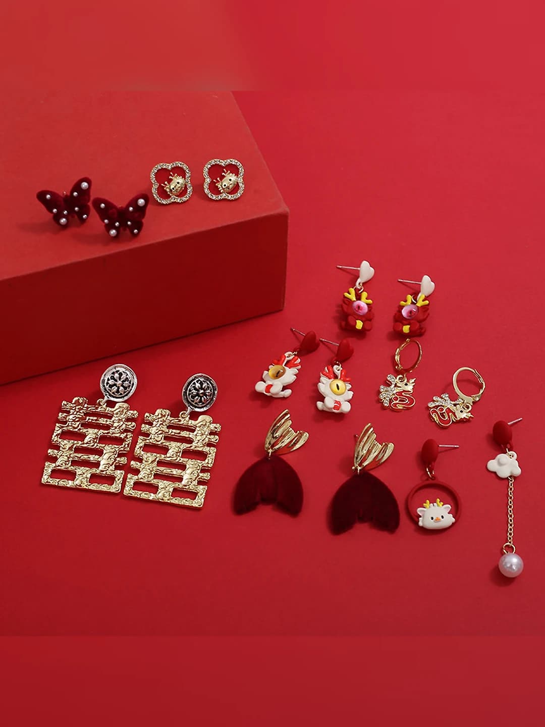 Women's red Chinese style stud earrings for the Year of the Dragon, sweet and cute design