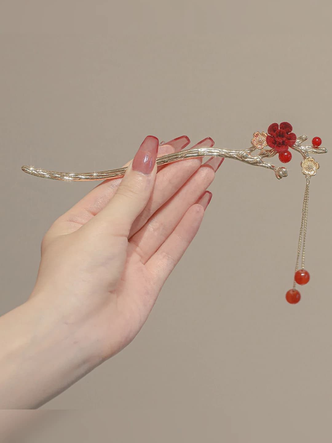 Red velvet plum blossoms