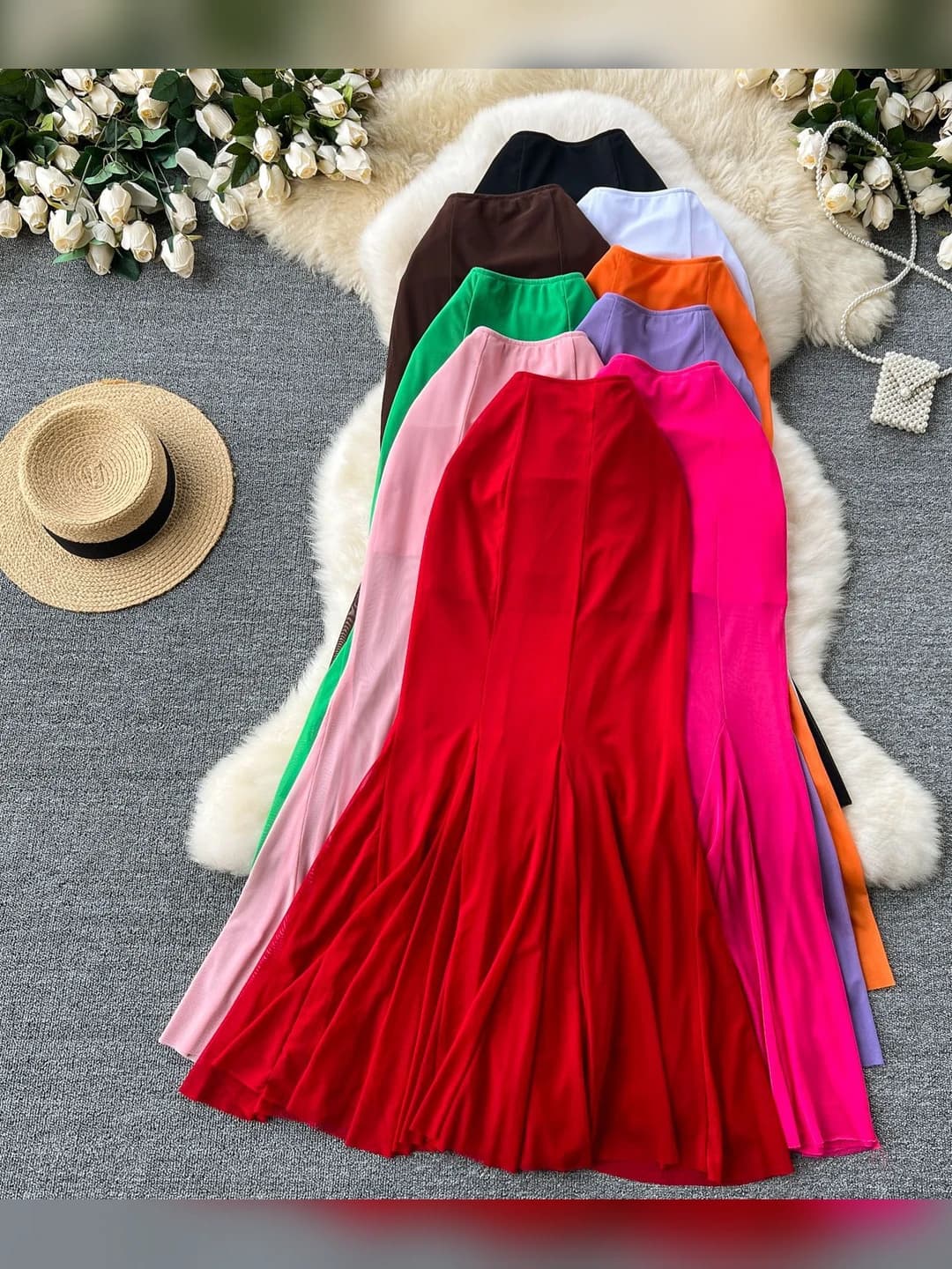 Women's slim fit stretch narrow skirt: straight cut, patchwork material, solid colour, casual