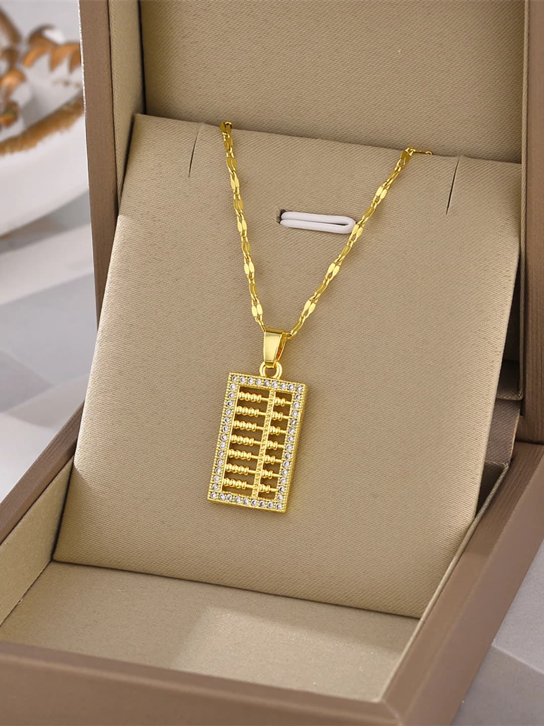8919-Gold