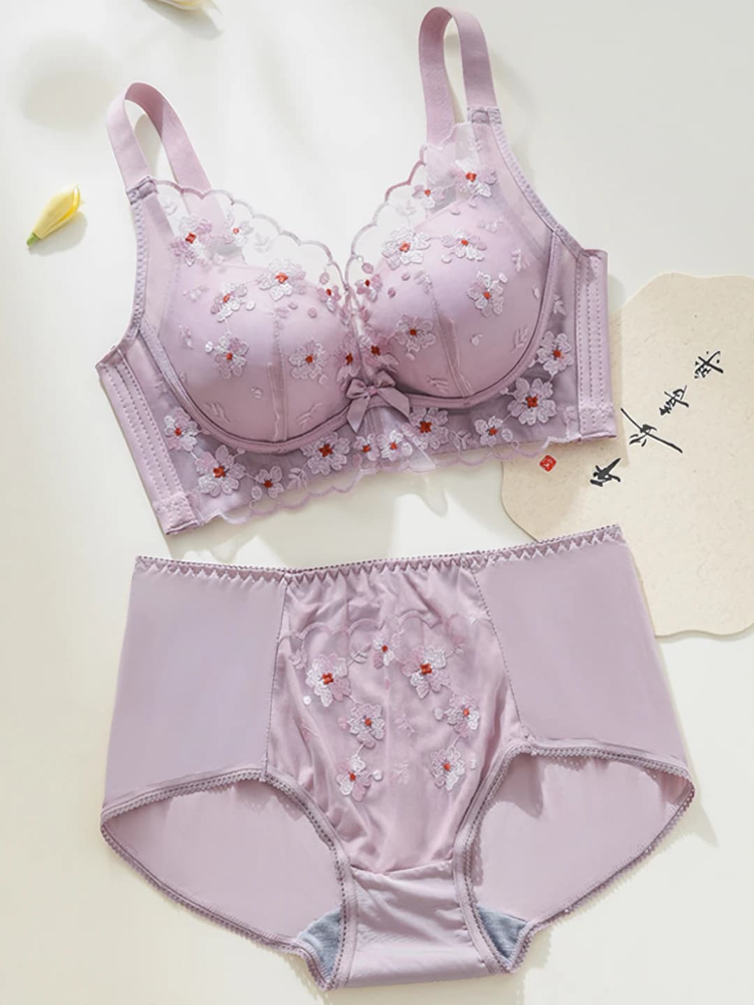 Lilac, set