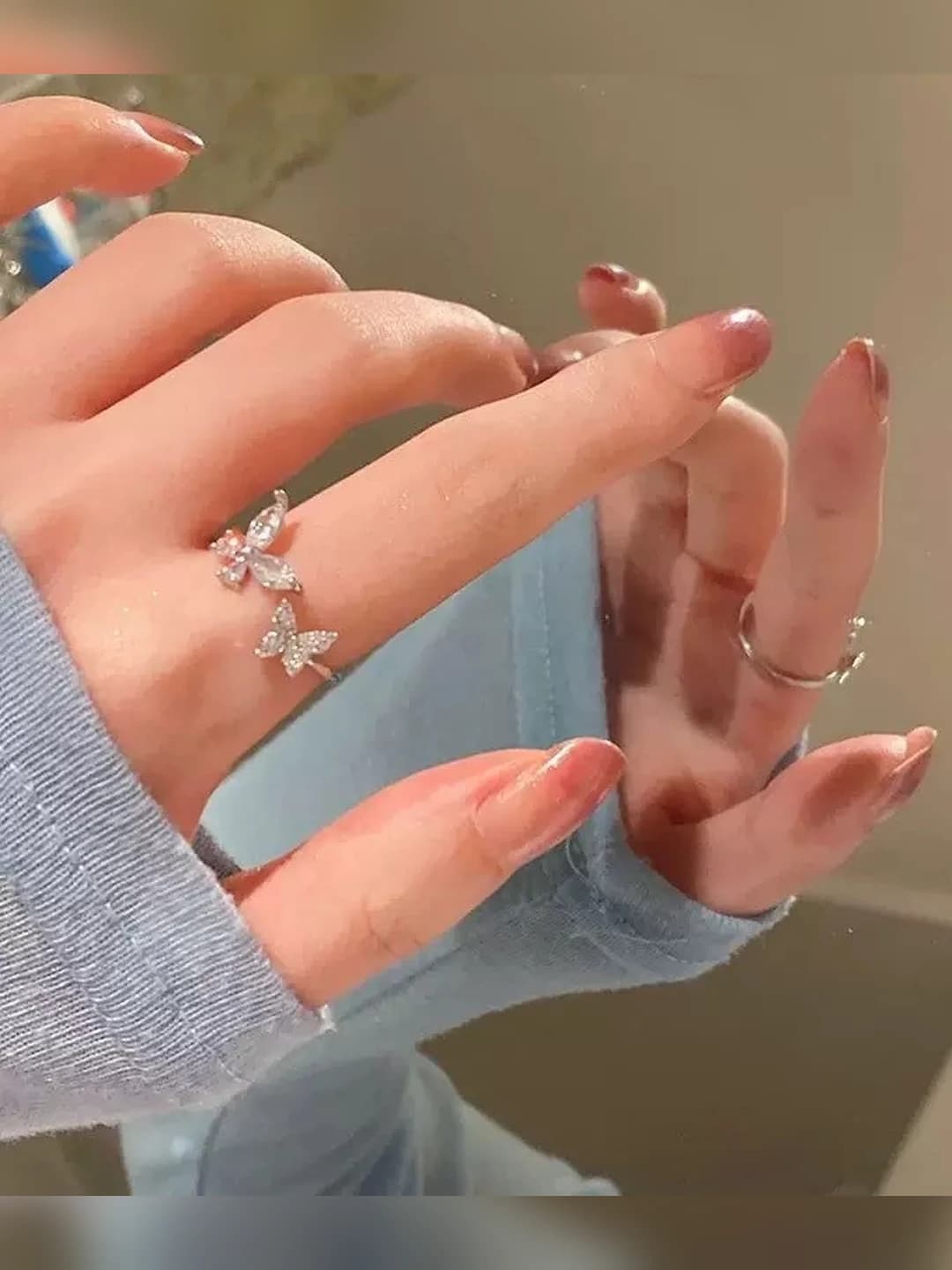 Butterfly open ring