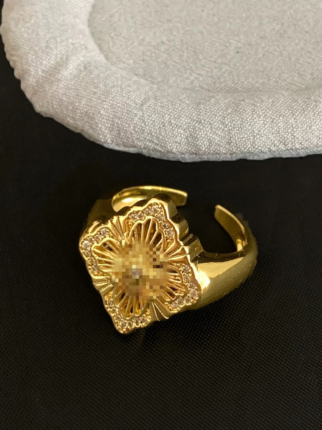 Gold ring