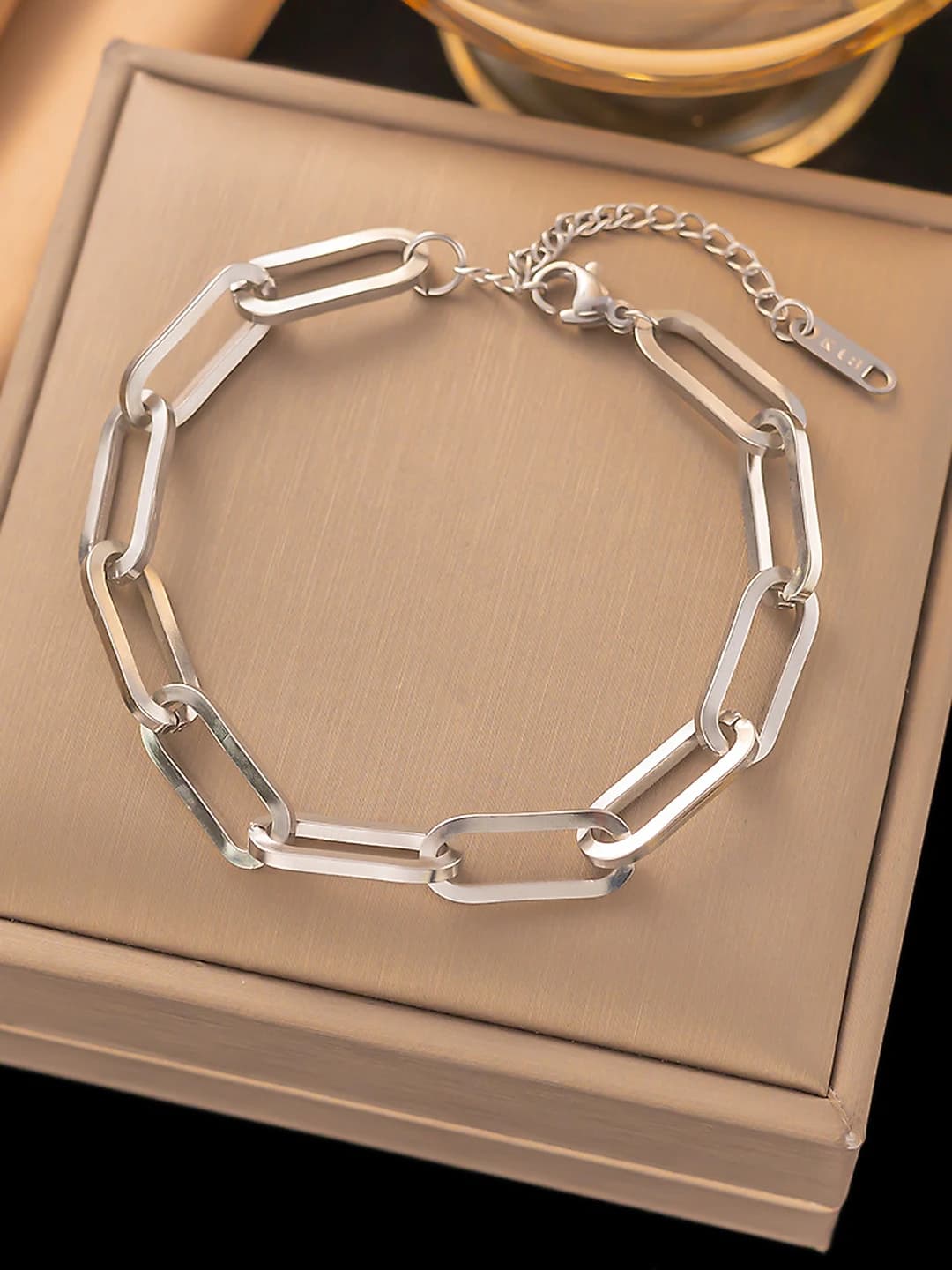 Thick cross chain, steel