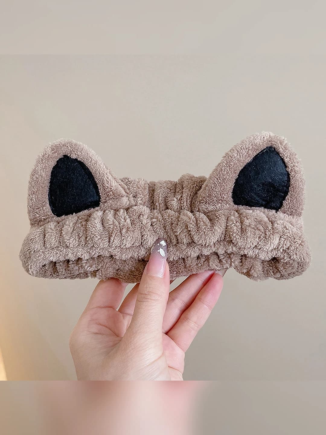 Кофейный, кошачьи ушки