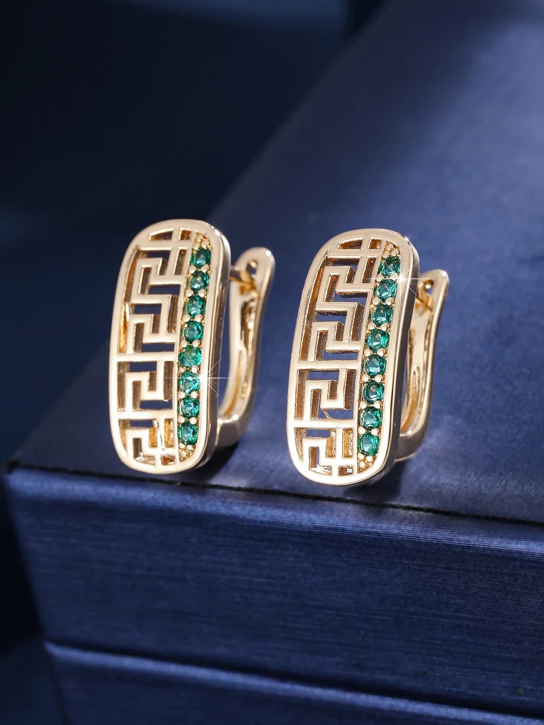 Gold-Green