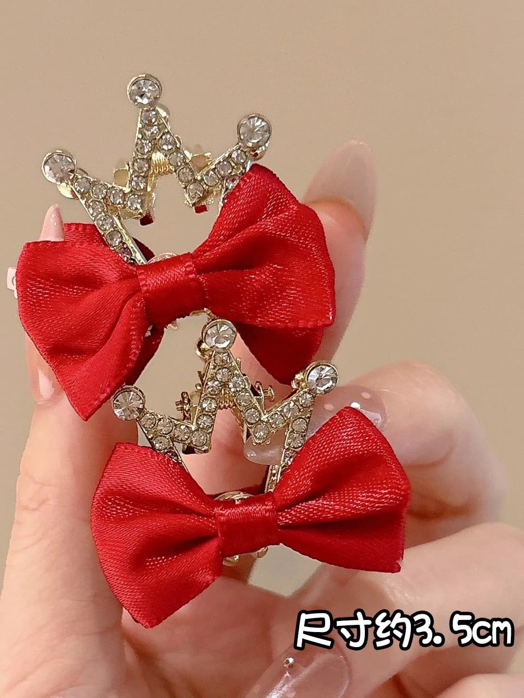 Crown bow clip 1 pair ~3.5 cm