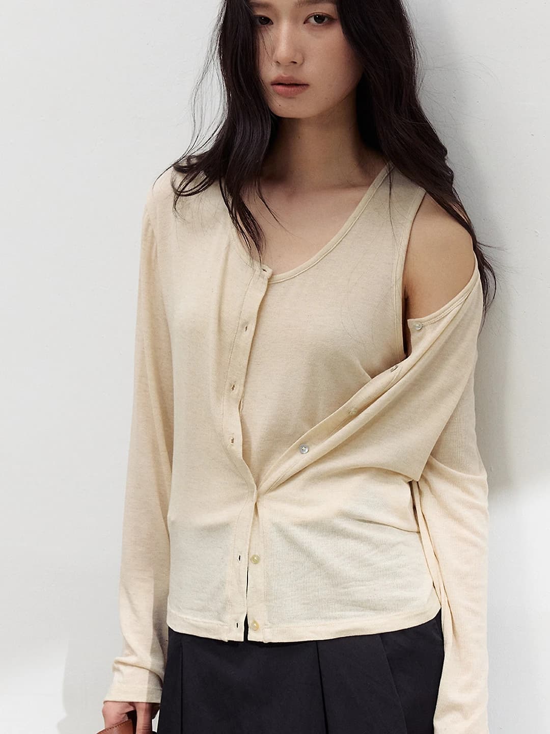 Women's spring-summer cardigan: Tencel and linen, thin, striped, crew neck, long sleeve, regular fit, single button closure