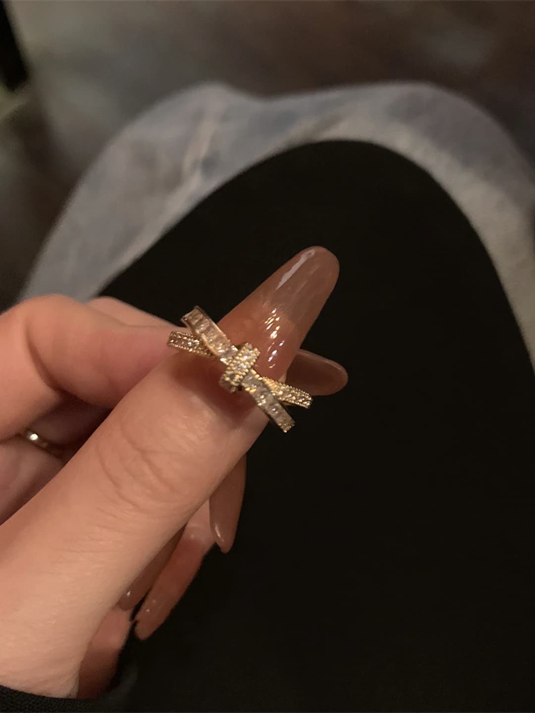 Cross diamond ring