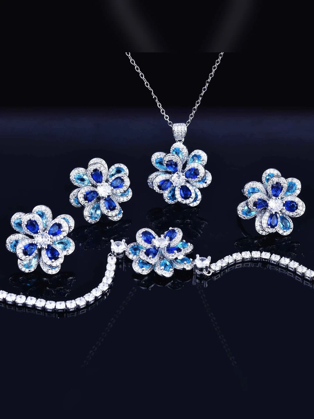 Women's colored zirconia flower set: retro camellia pendant and open ring