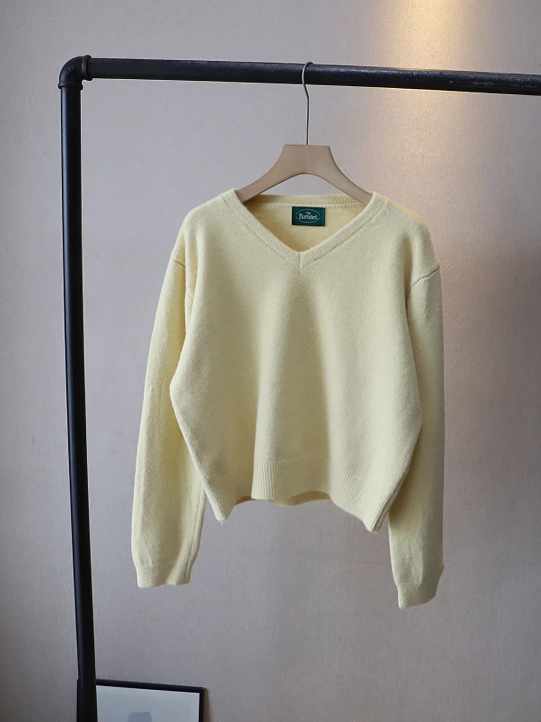 Goose yellow