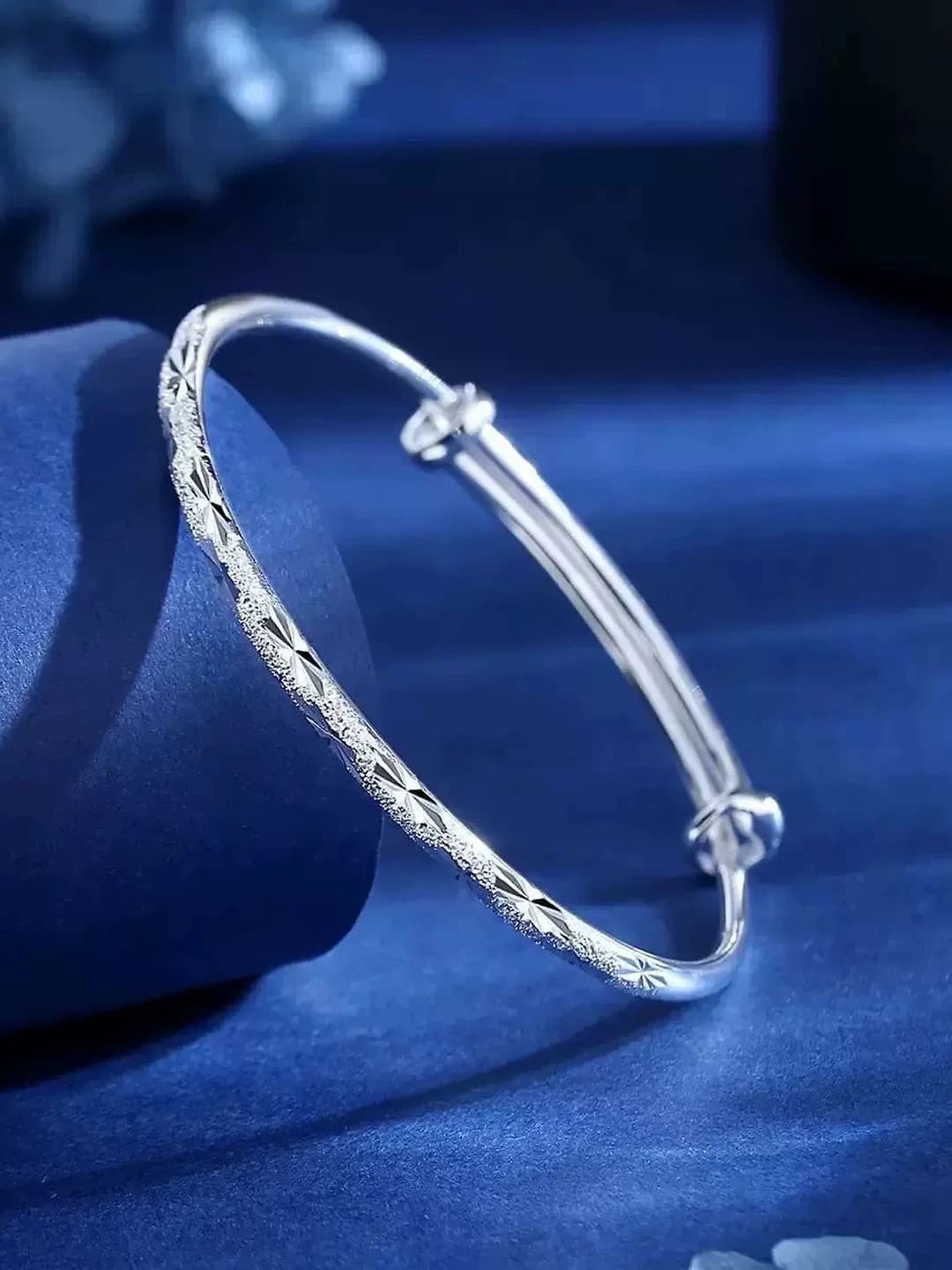 Starry, sliding, bangle