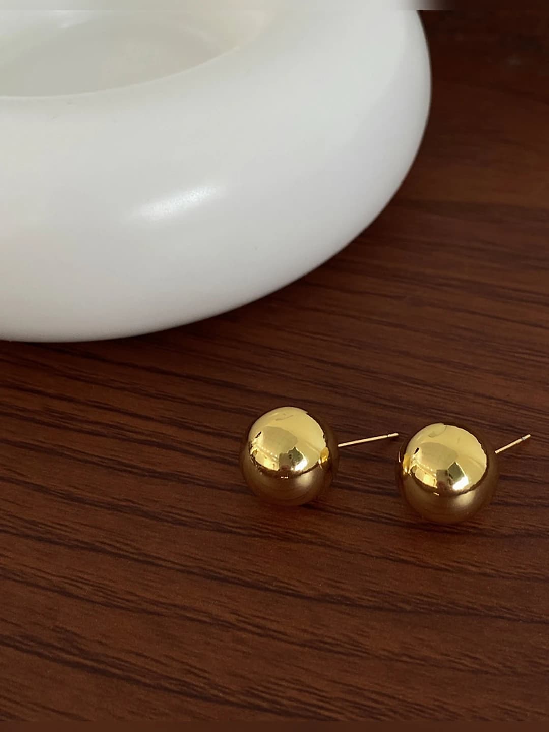 Gold 14mm ball stud earrings