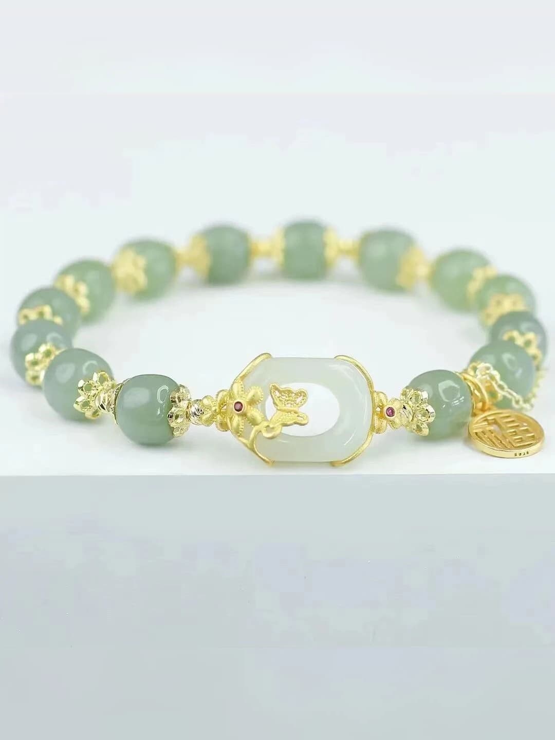 White flower bracelet
