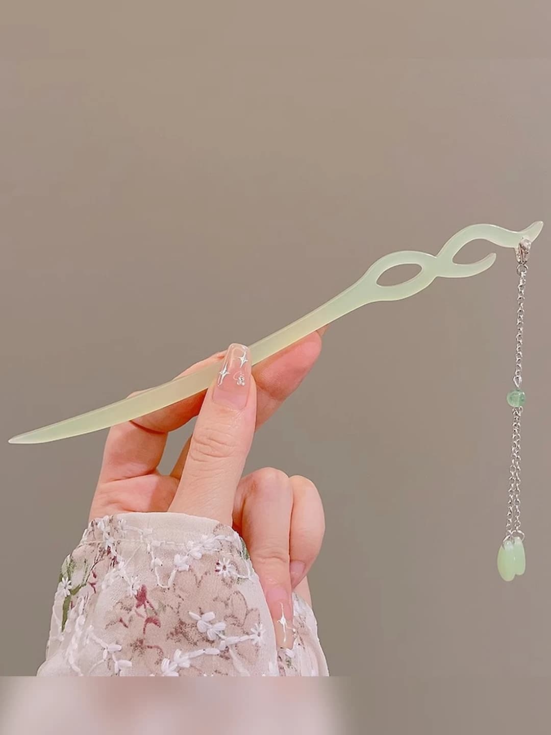 27# Green long tassel variant