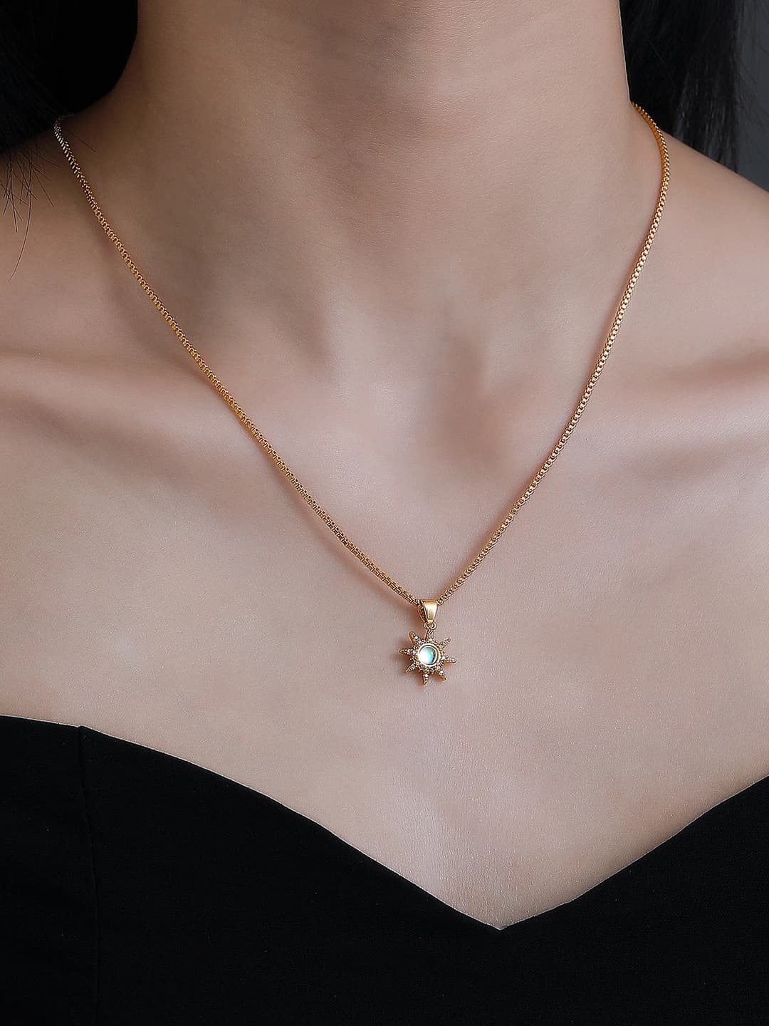 KC gold sun necklace N-1041