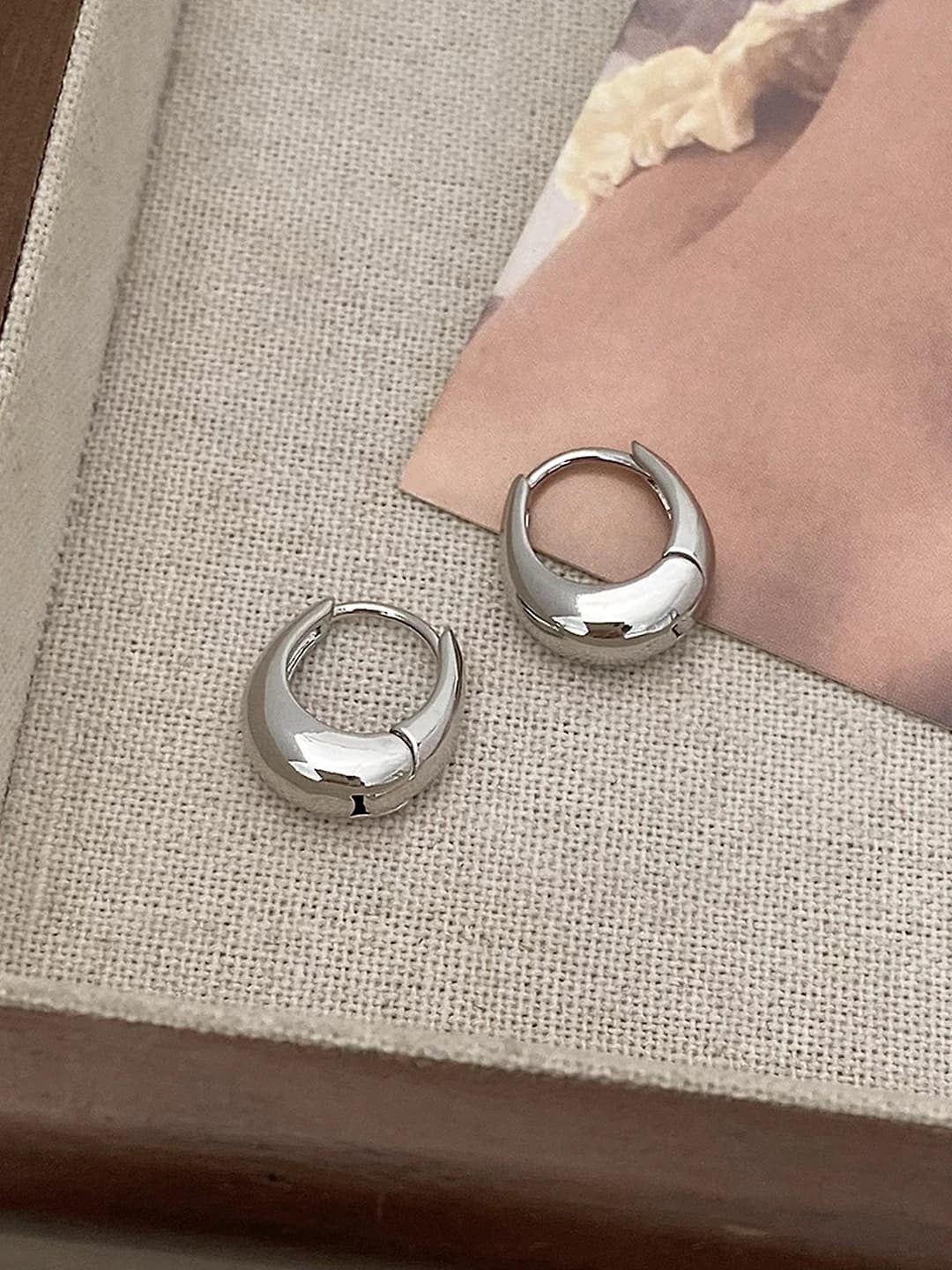 Silver oval small plain hoop earrings