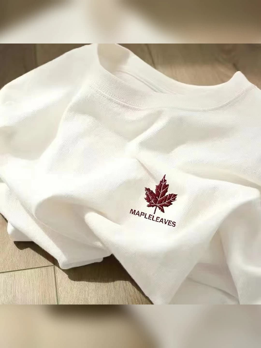 White — Little maple leaf