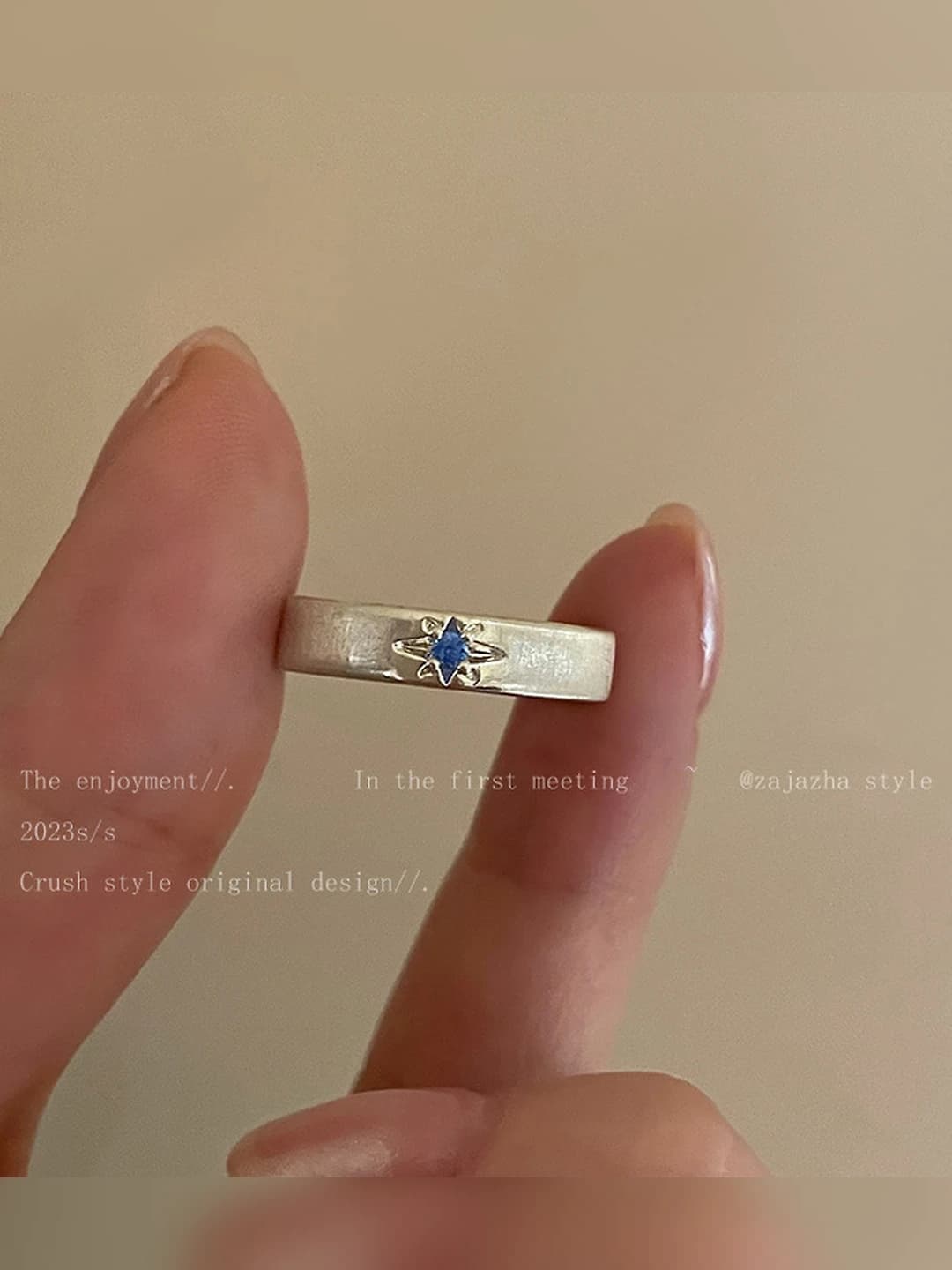 Серебряное кольцо со звездой
