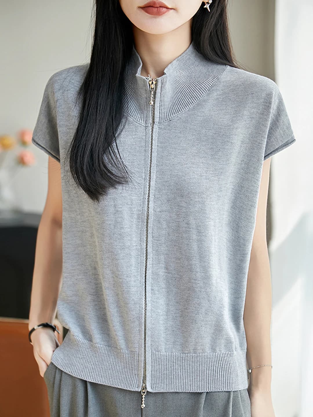 Women's 2026 spring-summer thin knitted short-sleeve zip top, Tencel fabric, solid colour, loose fit, high neck, casual