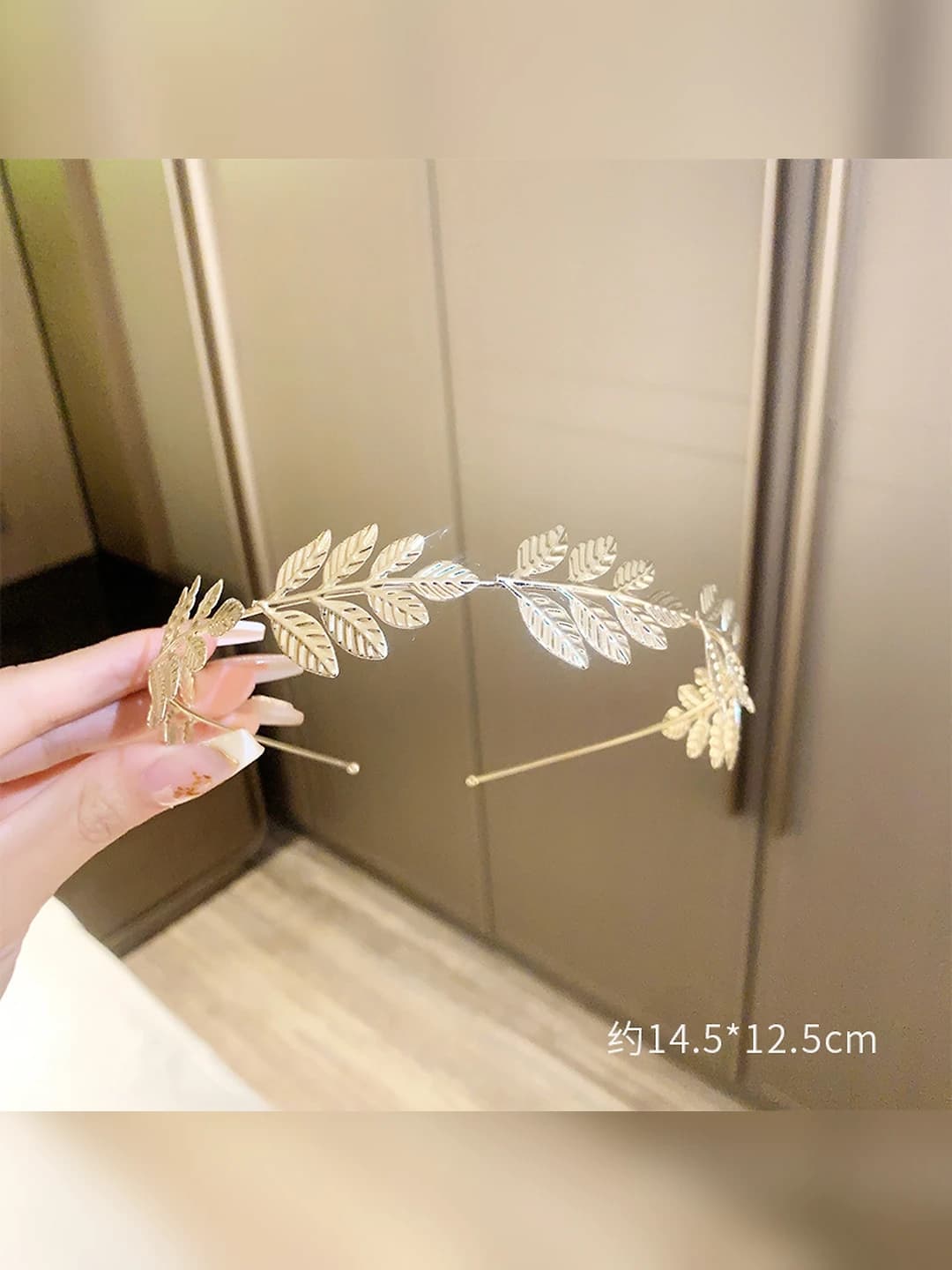 Gold leaf