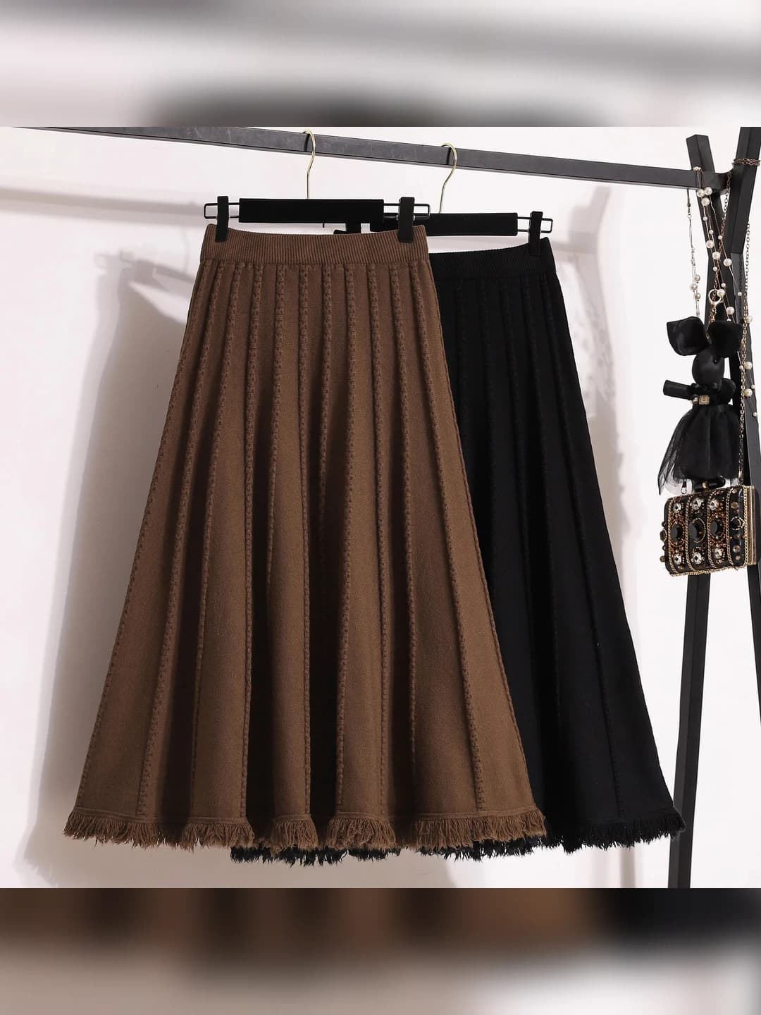 Women's 2026 autumn-winter plus size slimming high waist A-line pleated cashmere skirt