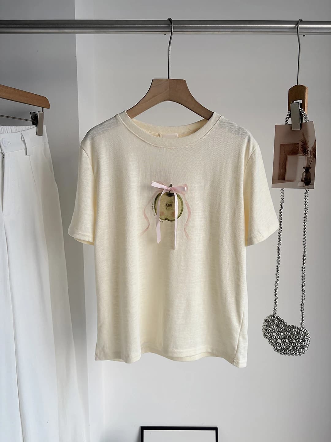 Apricot