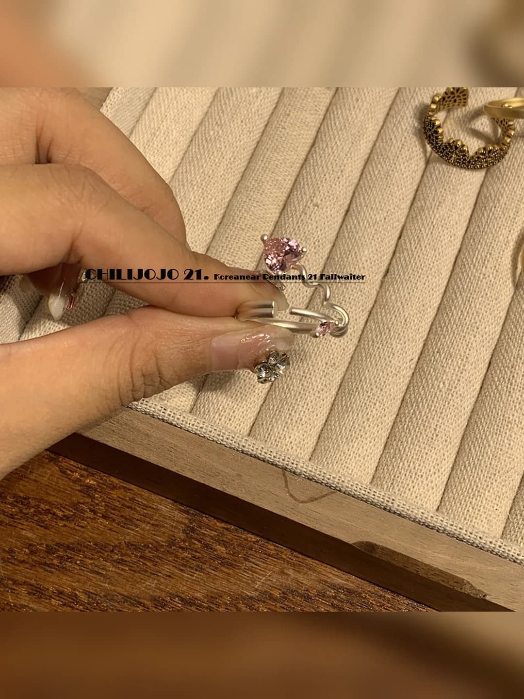 Matte silver heart ring
