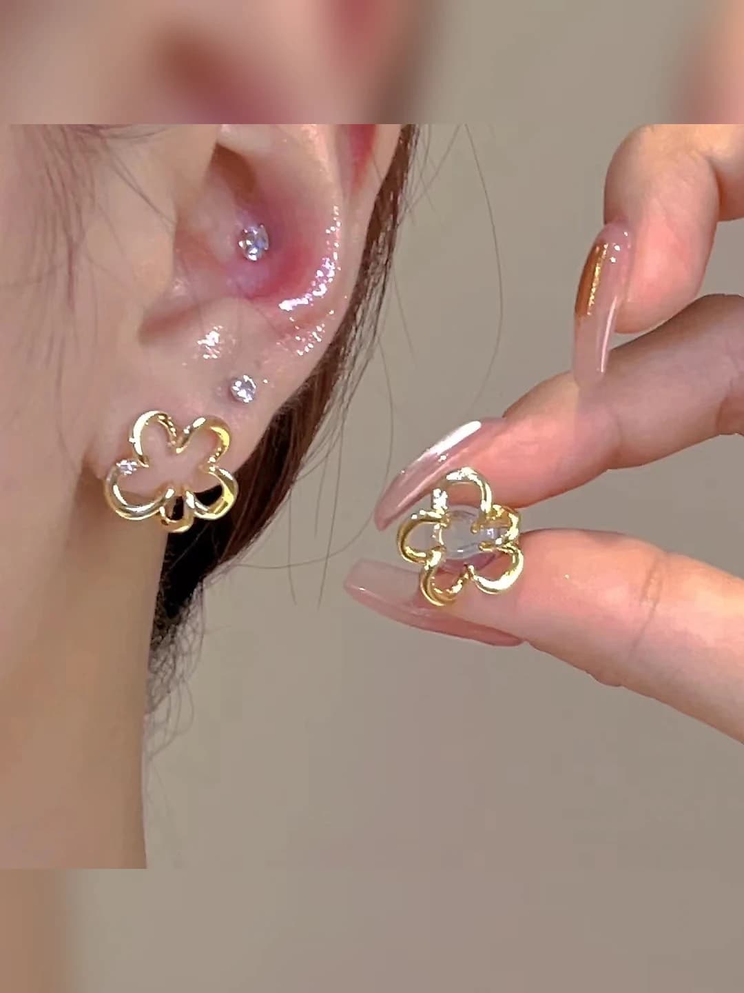 Spiral Flower Ear Clip