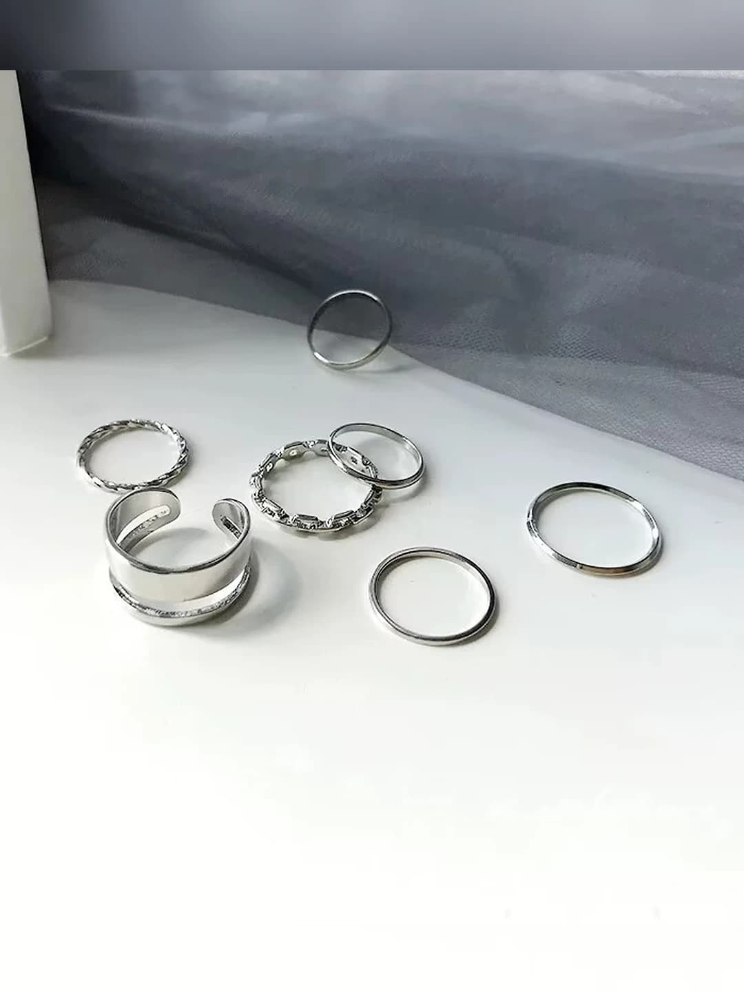 7-piece silver ring set