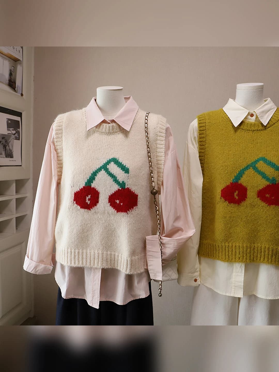 Women's 2026 autumn-winter Korean style crew neck cropped vest with fruit pattern, cotton blend fabric, filled, pullover