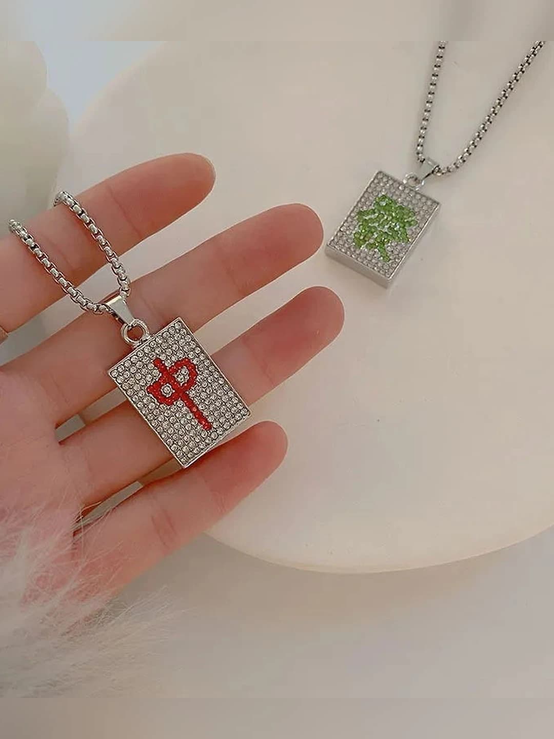 For men and women: design element: poker, style: hip-hop, long, fully rhinestone-set red 'zhong' character, product type: necklace