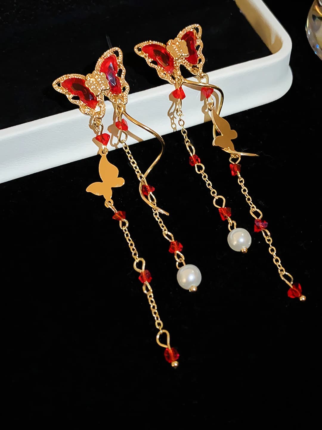 17# Silver - Gold - Red