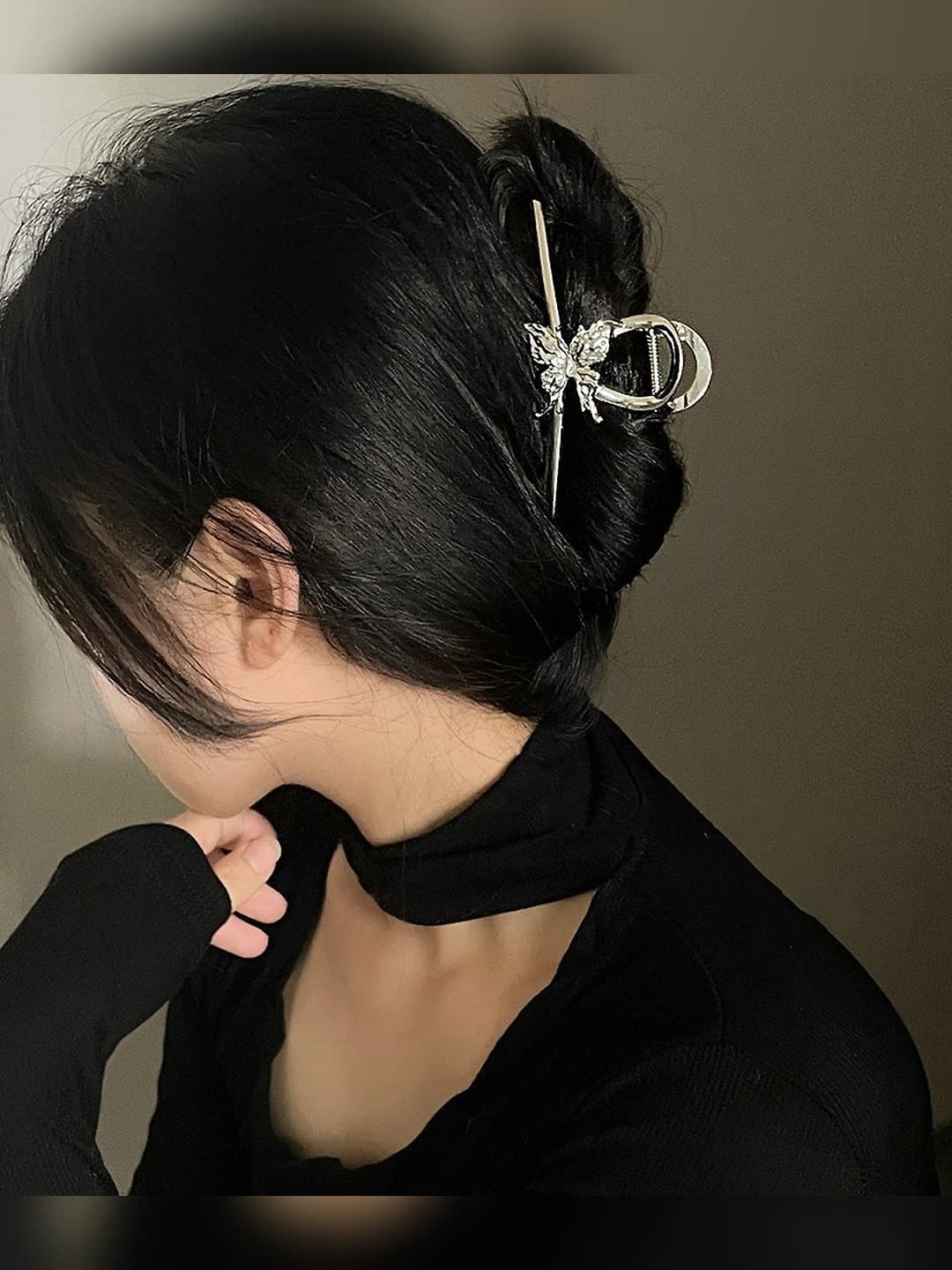 Women's high-quality liquid butterfly large hair claw clip for back bun styling