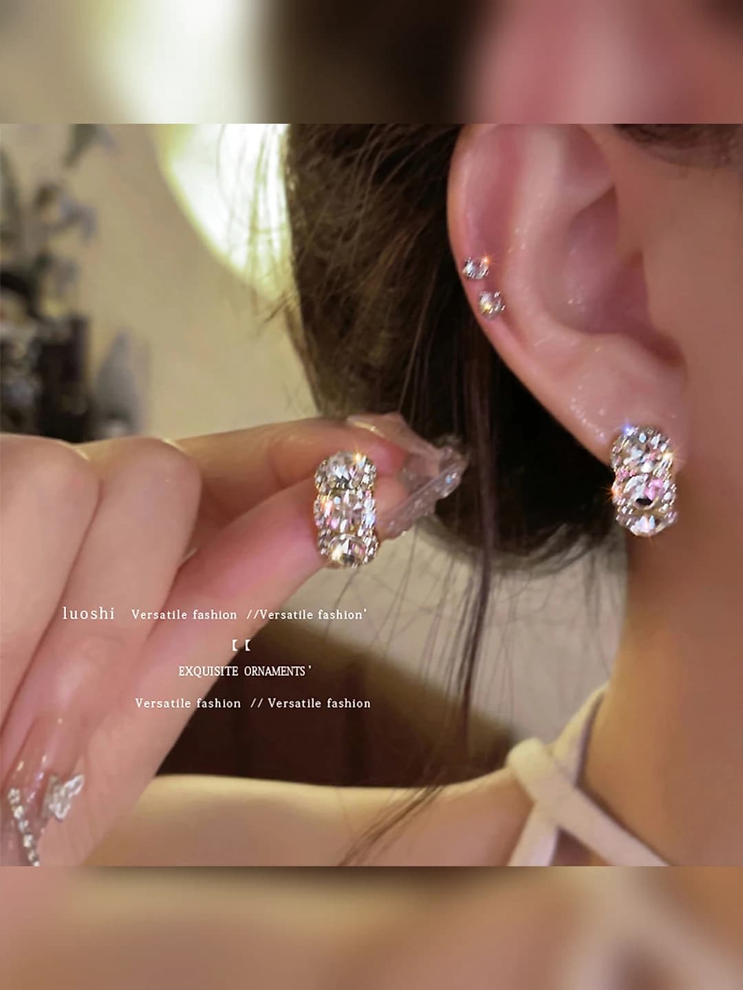 White~Ear post