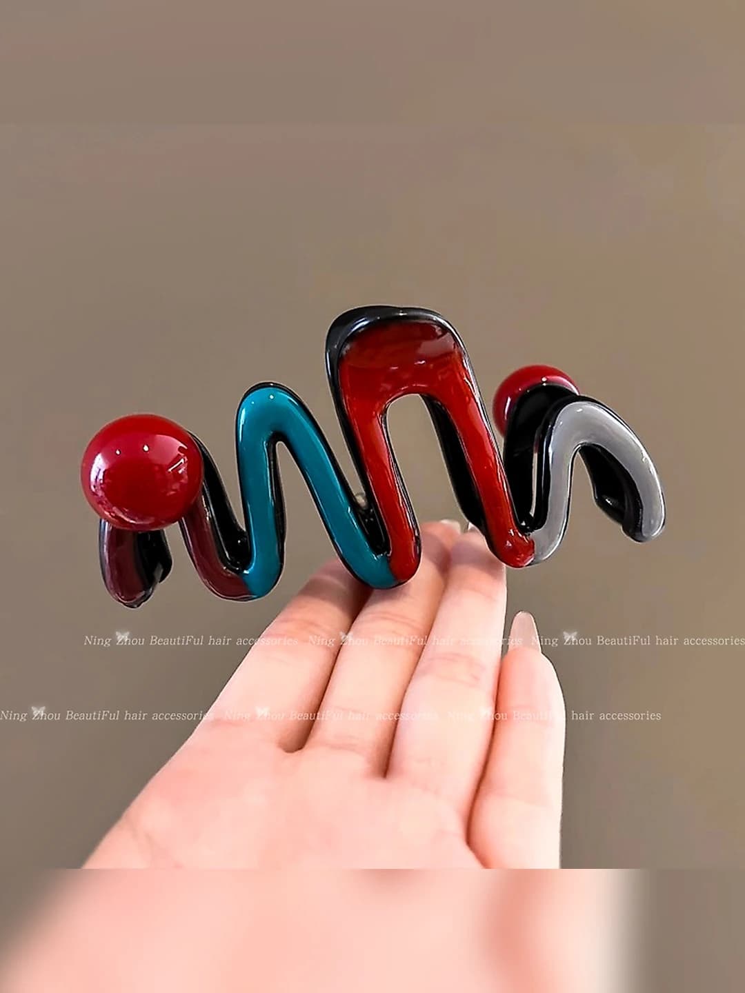 14# Красный жемчуг контрастный зажим 11cm