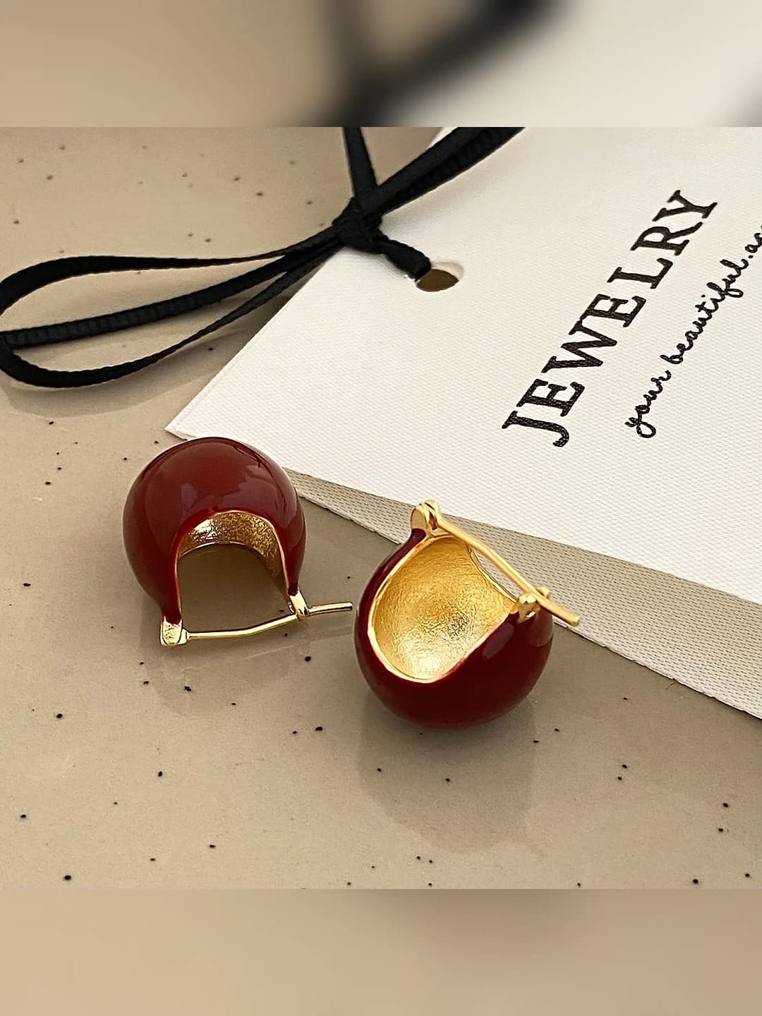 Wine red round drop earrings A-371