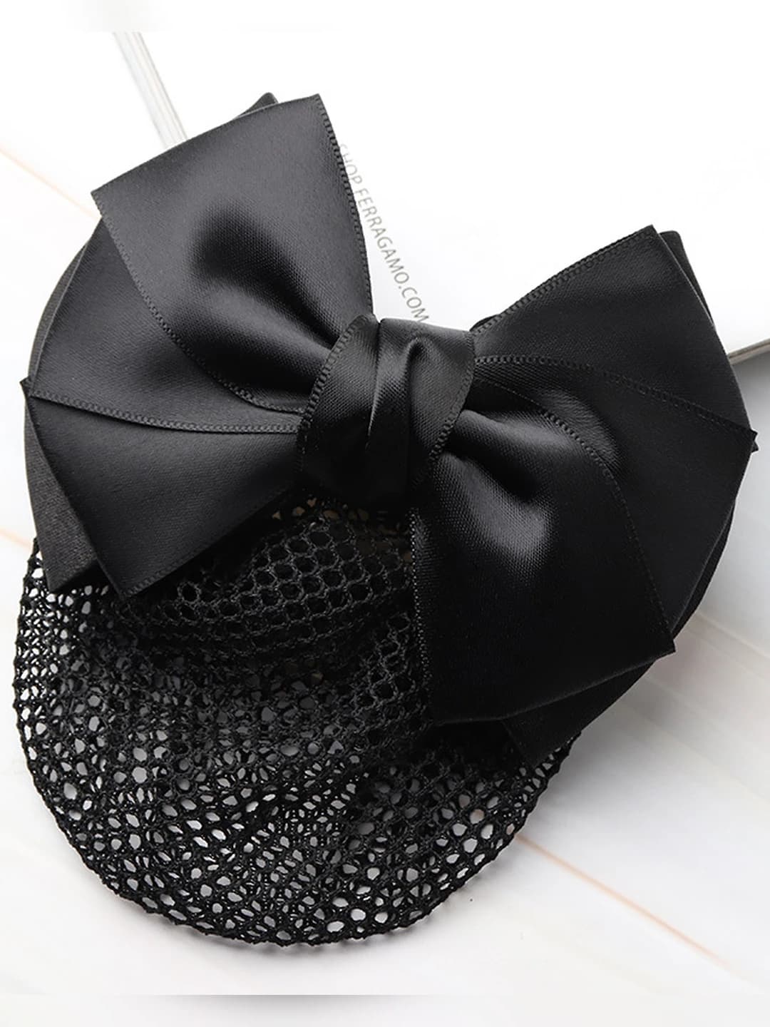3-section, plain, black, fine mesh