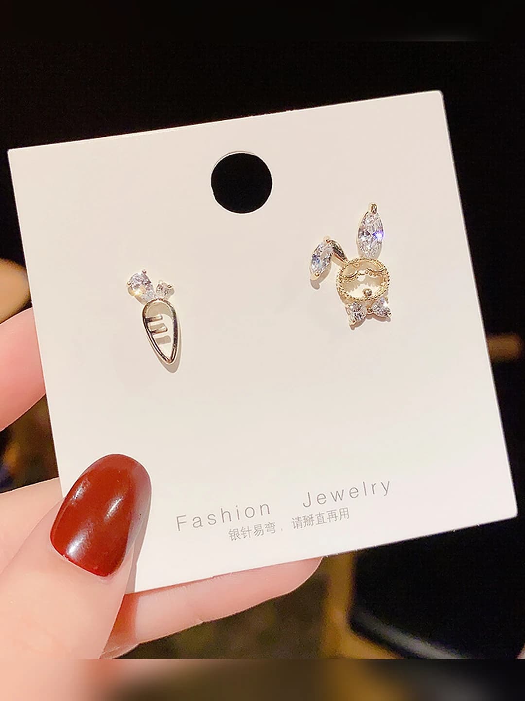 Gold rabbit