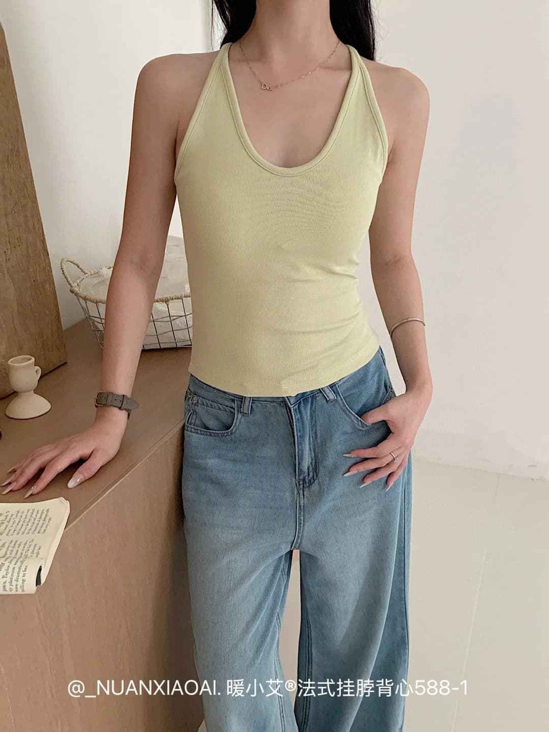 Lemon yellow