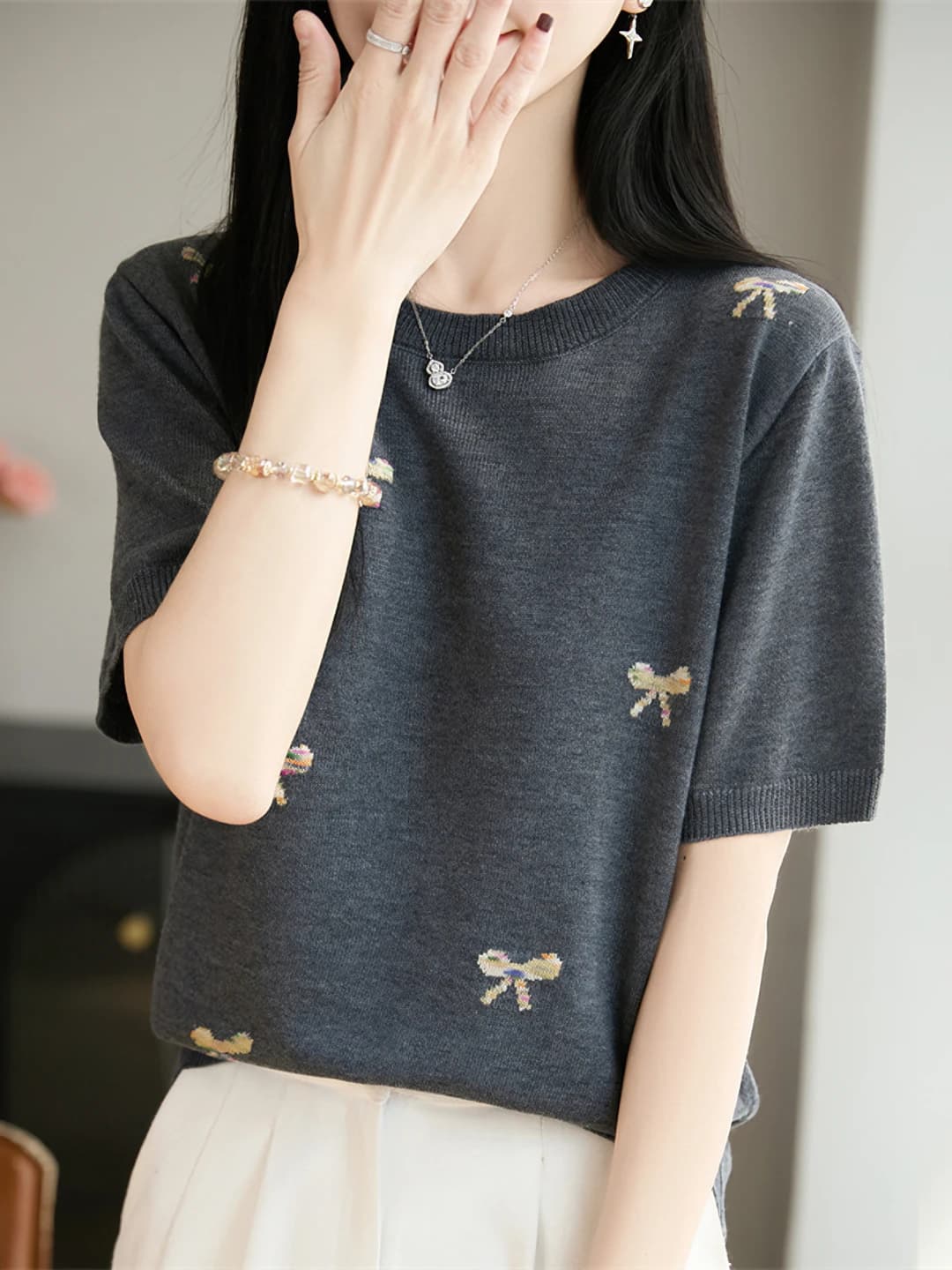 Bow Grey